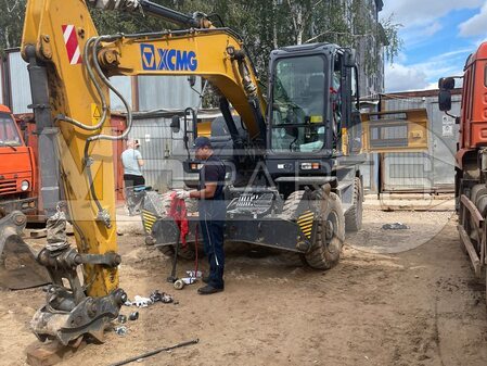 Сервисная инспекция экскаватора XE150WD - 1